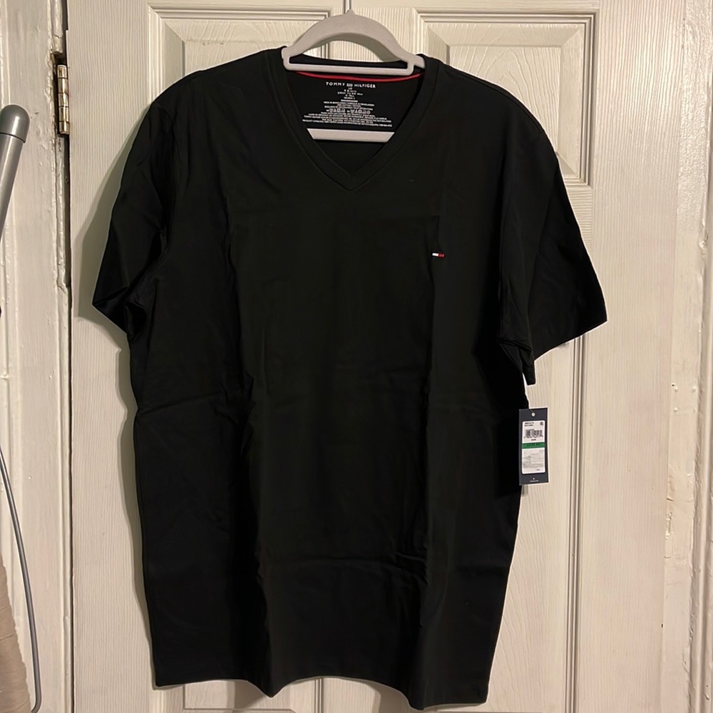 Mens Tommy Hilfiger Black T-Shirt